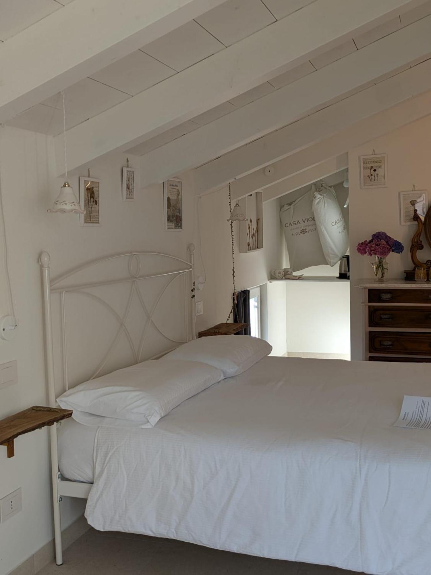 Casa Viola Bed And Breakfast Dimora Di Campagna Calice Ligure Exterior photo