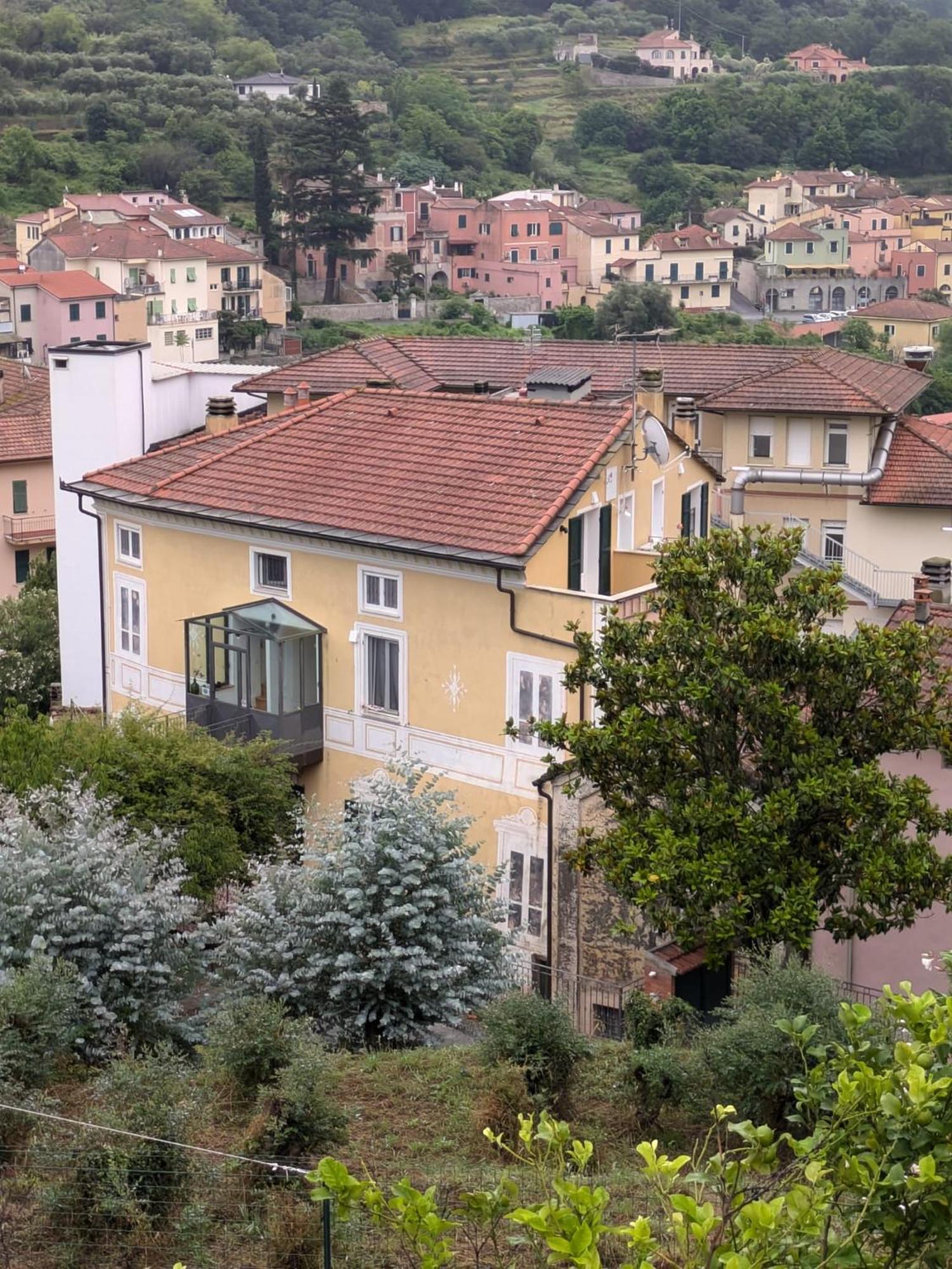 Casa Viola Bed And Breakfast Dimora Di Campagna Calice Ligure Exterior photo