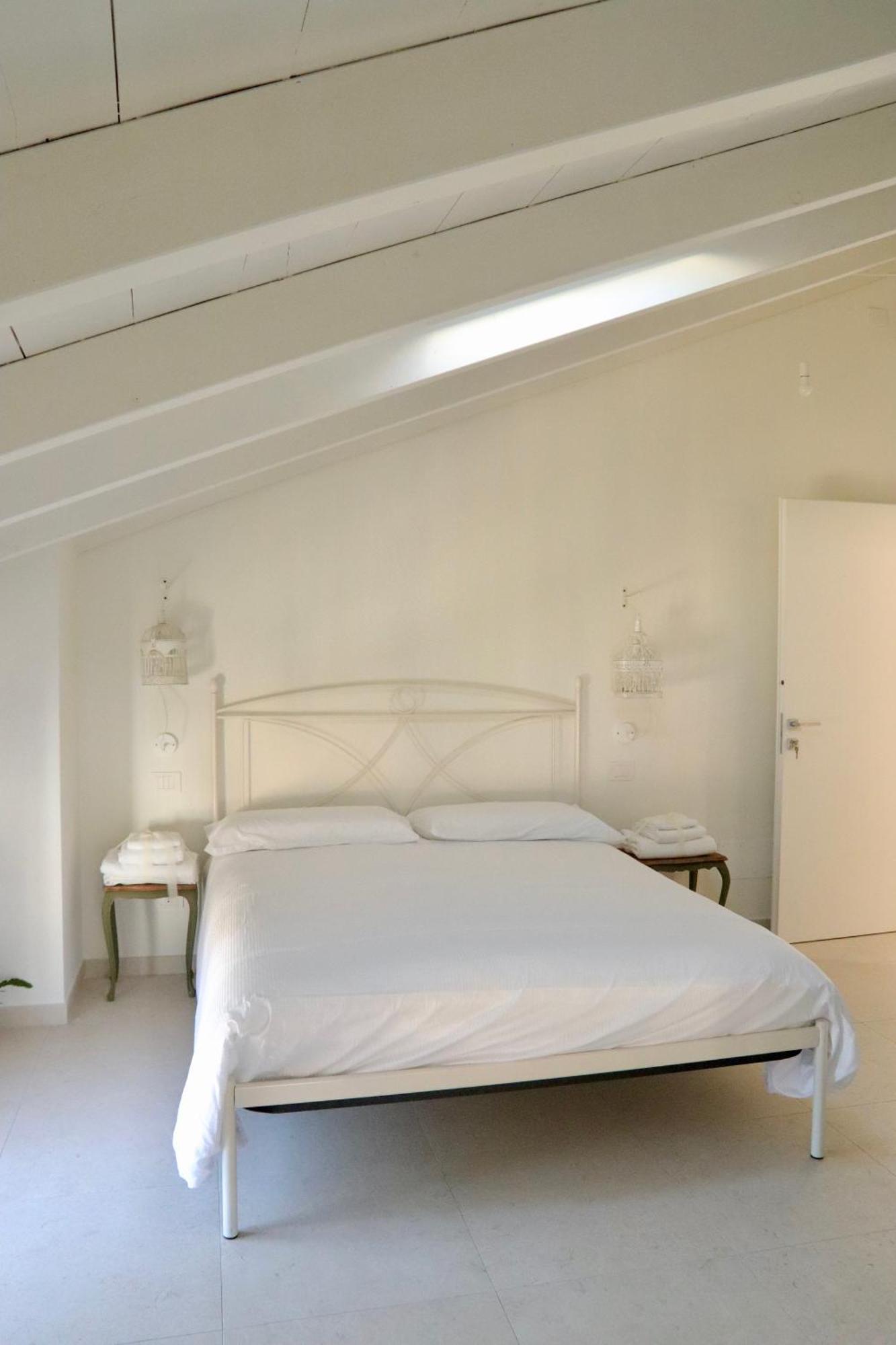 Casa Viola Bed And Breakfast Dimora Di Campagna Calice Ligure Exterior photo
